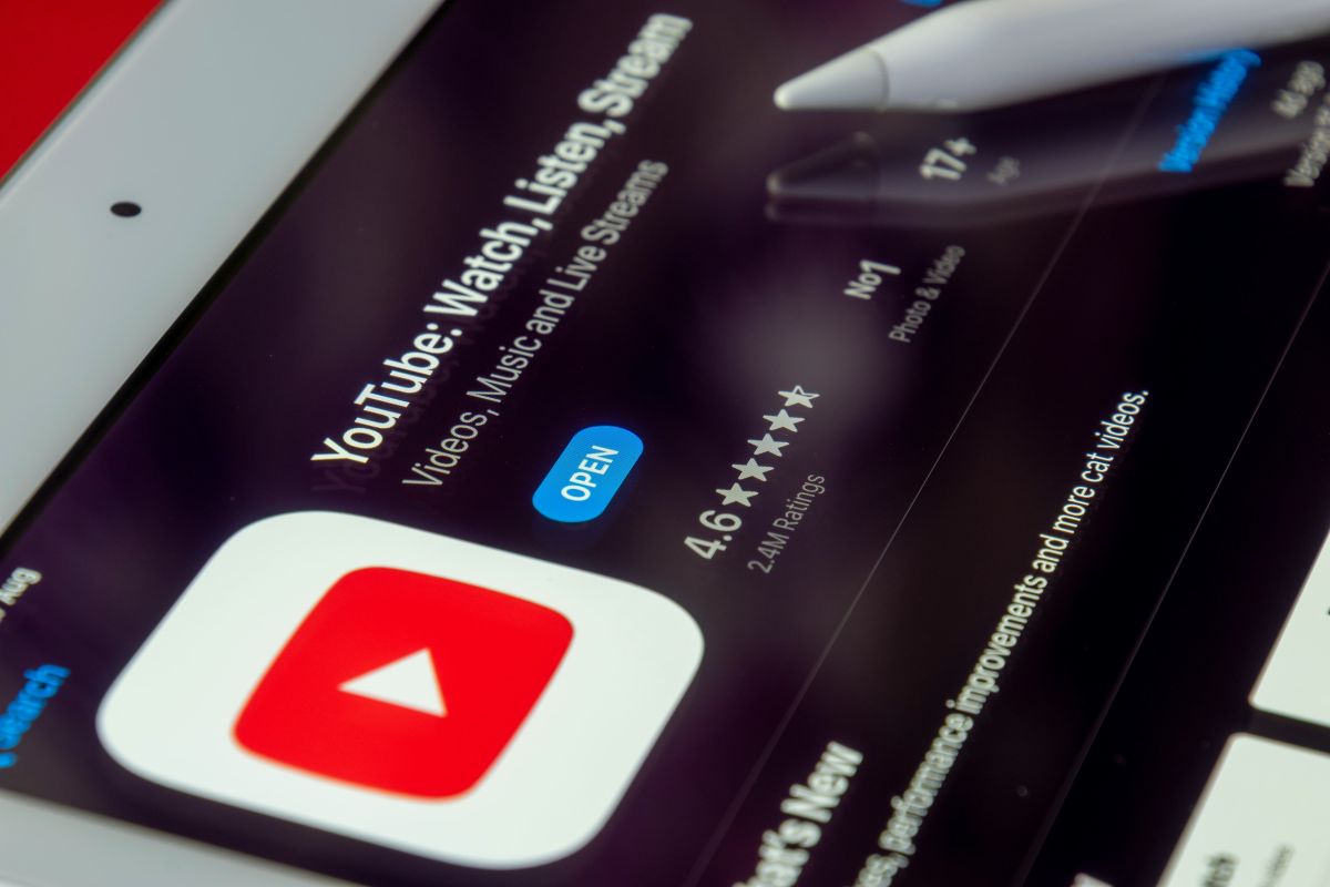 В YouTube появились личные чаты для борьбы с одиночеством
